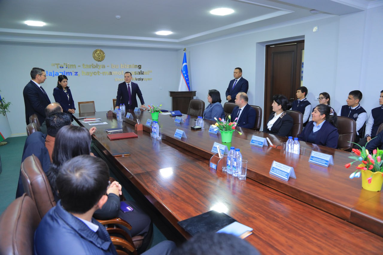 Jizzax davlat pedagogika universiteti va Jizzax shahridagi Prezident maktabi  o’rtasida hamkorlik aloqalari o‘rnatildi.