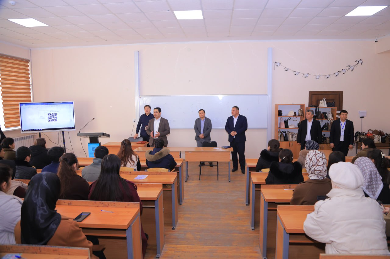 JDPUda professor-o‘qituvchilar va talabalar bilan umummilliy so‘rovnoma bo‘yicha uchrashuvlar o‘tkazildi.