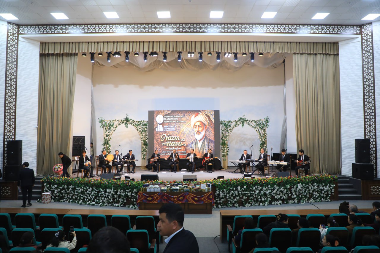 Alisher Navoiy tavalludining 585-yilligi munosabati bilan Jizzax davlat pedagogika universitetida “Nazm va navo kechasi” o‘tkazildi.