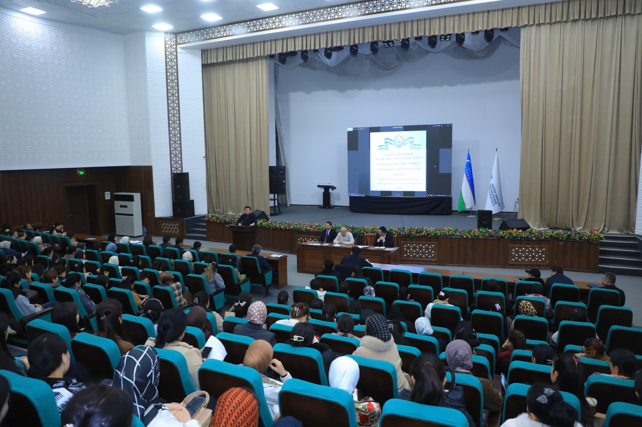 “Bitiruvchi–2026” uchrashuvi va “Kelajakka qadam” dasturi bo‘yicha seminar o‘tkazildi.