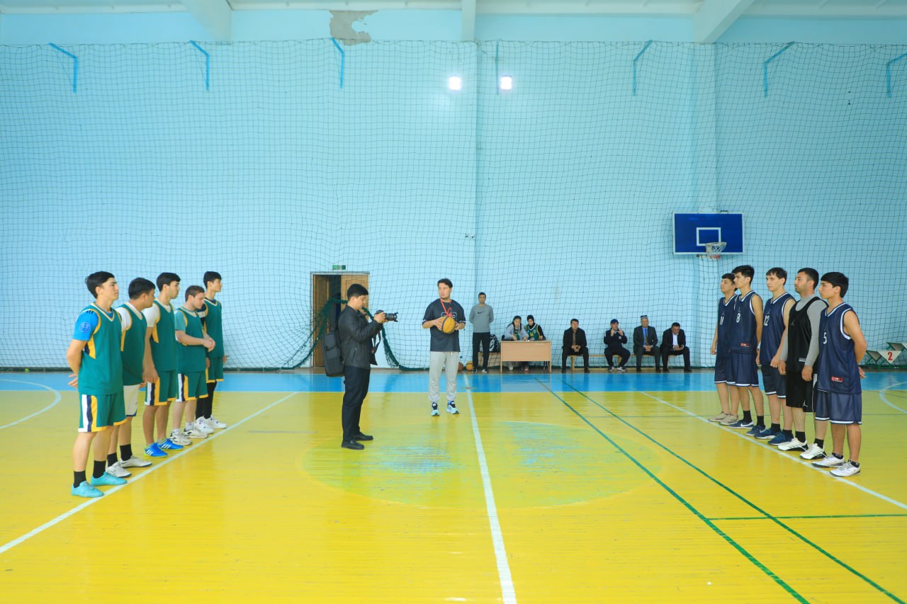 “Talabalar ligasi” basketbol musobaqalari davom etmoqda.