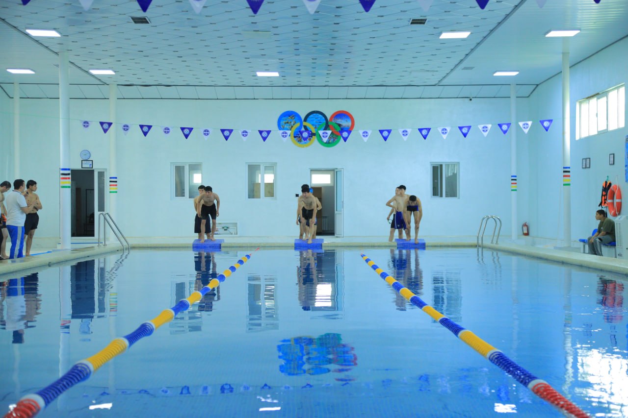 Suzish bahslarida keskin raqobat davom etmoqda.