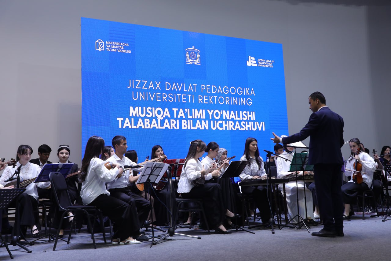 JDPU rektori musiqiy ta’lim yo‘nalishi talabalari bilan ochiq muloqot o‘tkazdi