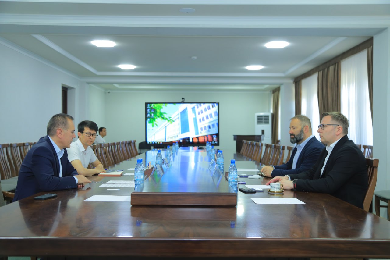 Jizzax davlat pedagogika universitetida Polshaning 8Foundry Alliance Global Cluster tashkiloti rahbariyati bilan uchrashuv bo‘lib o‘tdi