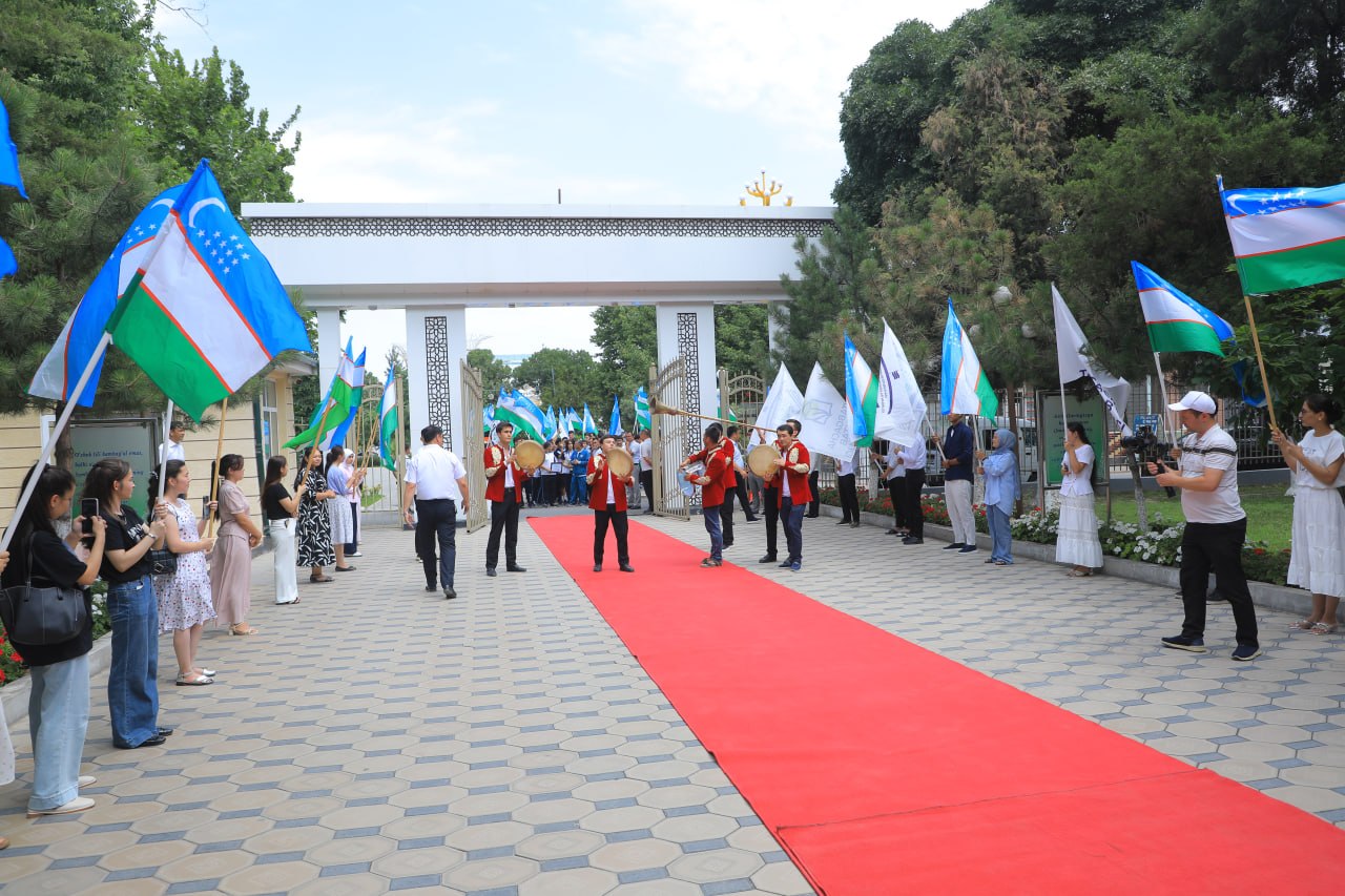 JDPU sportchilari tantanali ravishda kutib olindi