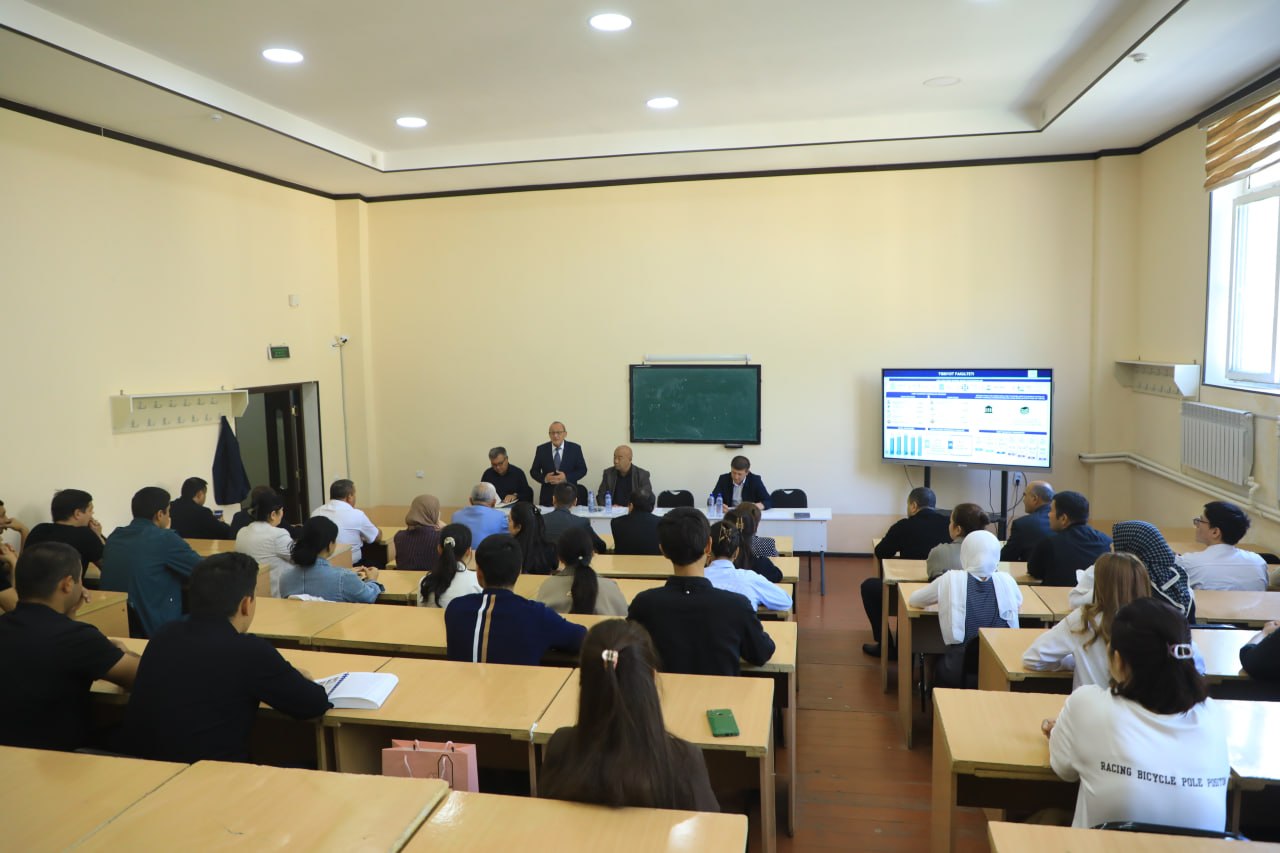 JDPU: TIBBIYOT FAKULTETI BITIRUVCHILARI ISH BERUVCHILAR BILAN UCHRASHDI